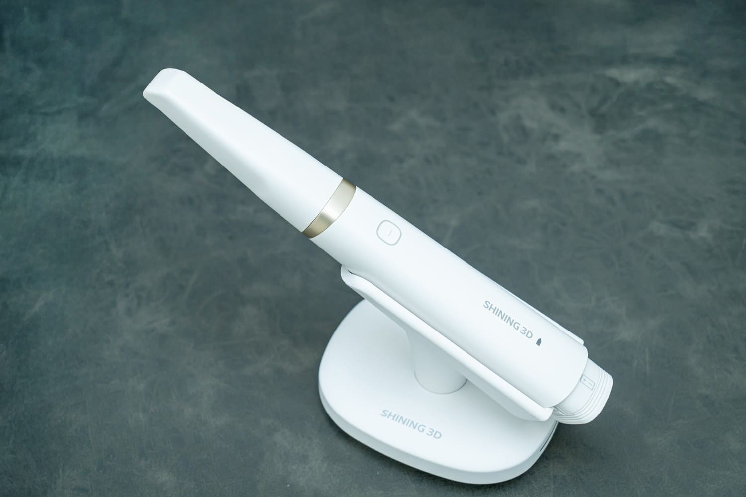 口腔内スキャナー